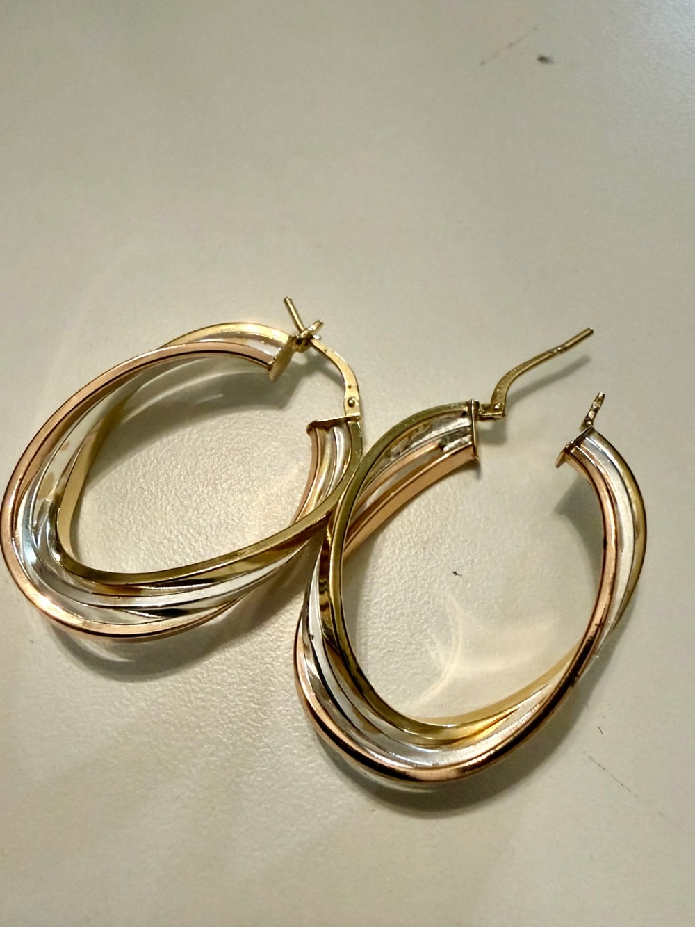 JCM -925 Tri-Color Hoop Earrings — Gold, Rose Gold & Silver Multi-Tone Hoops
